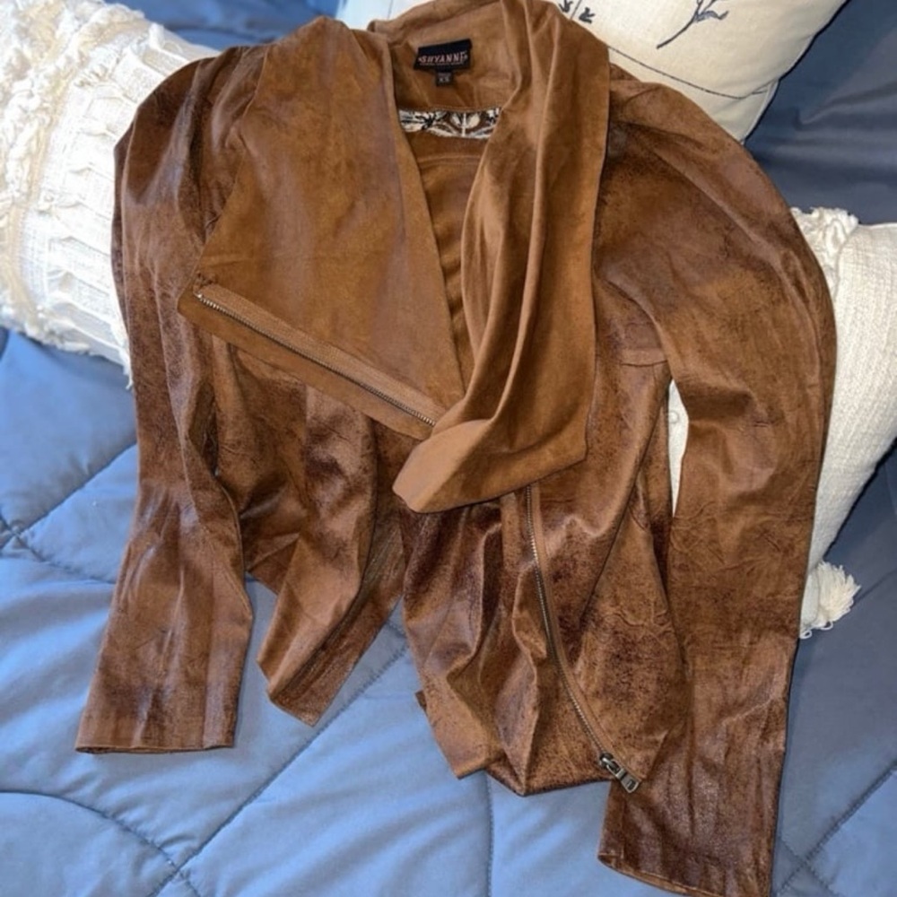 Shyanne embroidered jacket